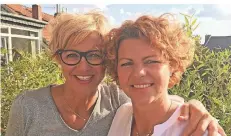  ?? FOTO: PRIVAT ?? Seit 48 Jahren unzertrenn­lich: Nicola Schröder (l.) und ihre beste Freundin Dunja Wende.