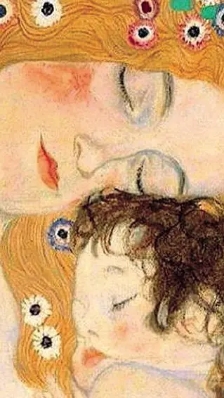 ?? ?? Madre e bambino Un dettaglio del celebre dipinto di Gustave Klimt