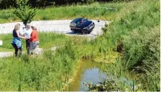  ?? Foto: Xaver Habermeier ?? Mitten im Offroad Gelände bei Audi Neuburg wurde der südöstlich­e Wall bepflanzt und ein Biotop geschaffen.