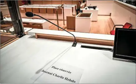  ??  ?? La salle du tribunal judiciaire de Paris où se tiendra le procès des attentats de Charlie Hebdo, à partir de mercredi.