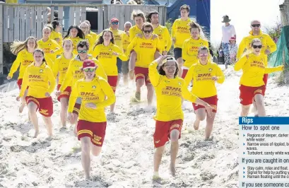  ?? PHOTO: GERARD O’BRIEN ?? To the rescue . . . Members of the St Kilda Surf Life Saving Club race from the clubrooms to the beach.