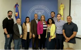  ?? F.E. ?? Miembros de Adopresci en el jurado junto a Ana Bélgica Güichardo, entre otros.