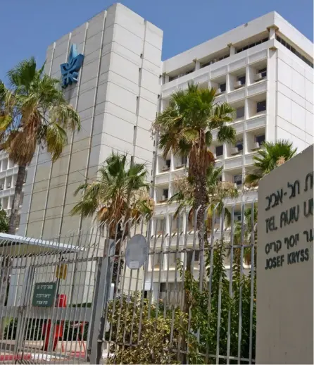  ?? Foto shuttersto­ck ?? Un estudio de más de 30 países europeos hecho por la Universida­d de Tel Aviv determinó una relación entre la capacidad instalada de los hogares para ancianos y las muertes por covid-19.