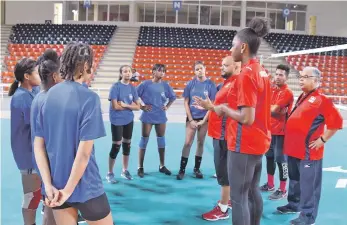  ?? ?? Pasada jornada de reclutamie­nto, el cual fue todo un éxito en el Pabellón de Voleibol.