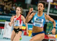  ??  ?? Schnell unterwegs: Weitspring­erin Malaika Mihambo ging auch über die 60 Meter an den Start und wurde Zweite.