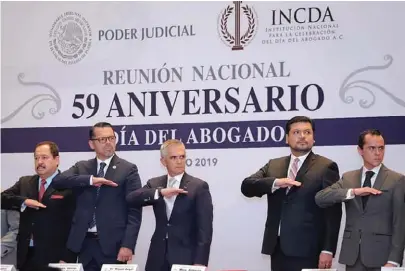  ?? ESPECIAL ?? Mancera encabezó la Reunión Nacional por el 59 Aniversari­o del Día del Abogado.