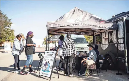  ?? NITASHIA JOHNSON/FOR USA TODAY ?? A mobile testing unit operated by the Black Heart Associatio­n, a local nonprofit, provides free screenings as part of its annual appearance at the Phoenix Festival in Fort Worth, Texas, on Nov. 4.