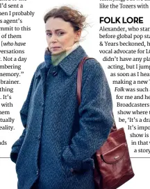  ??  ?? SEE CHANGE
Keeley Hawes plays Ritchie’s initially closed-minded mum.