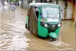  ??  ?? Heavy rains these past few days saw roads in Matara town being flooded. Pic by Krishan Jeewaka Jayaruk