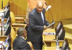  ??  ?? CONFERRING: President Jacob Zuma chats to Deputy President Cyril Ramaphosa after delivering the Presidency budget speech in Parliament.PICTURE: