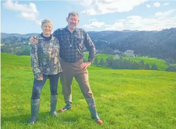  ?? ?? Northland beef farmers Jeff Martin and Helen Linssen want farmers to have their decades of planting work recognised.