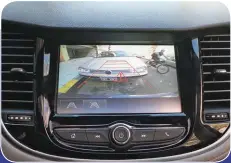  ??  ?? La pantalla multimedia con sistema MyLink es de 7” y ofrece notable resolución. Es compatible con Android Auto y Apple Car Play.