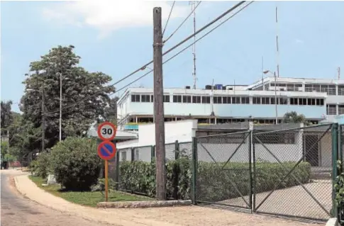  ?? // EFE ?? Imagen exterior del centro de investigac­ión policial 100 y Aldabó