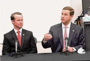  ?? Kim Brent/Beaumont Enterprise ?? State Rep. Trent Ashby, right, talks in March 2021 about the need for improving broadband access in Texas as House Speaker Dade Phelan listens.