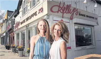  ?? RICHARD LAUTENS/TORONTO STAR ?? Kelly Childs and daughter Erinn Weatherbie run Kelly's Bake Shoppe in Burlington on a block that was sold to a developer.