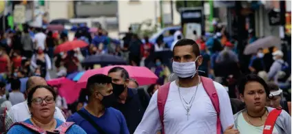  ?? FOTOS DE RAFAEL PACHECO GRANADOS ?? El bulevar de la avenida 4 en Chepe centro estaba a reventar.