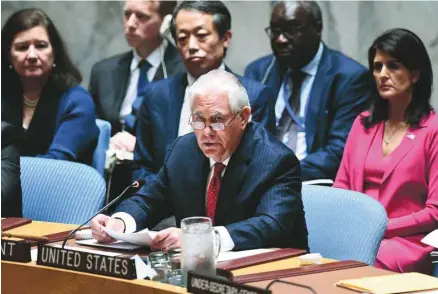  ?? JEWEL SAMAD AGENCE FRANCE-PRESSE ?? Pour sa première visite au Conseil de sécurité de l’ONU vendredi, le secrétaire d’État américain, Rex Tillerson, a exhorté Pékin à user de son levier économique contre Pyongyang.