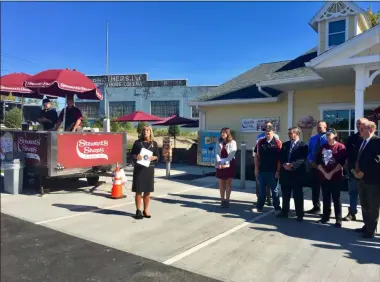  ?? MICHAEL GWIZDALA — MEDIANEWS GROUP ?? New York State Sen. Daphne Jordan speaks at the opening of a new Stewart’s in Brunswick.