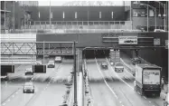  ?? DAVE SIDAWAY/ GAZETTE FILES ?? Transport Quebec closed the Viger Tunnel as a precaution early Friday evening in both east and west directions.