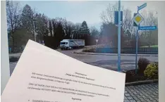  ?? Foto: Barbara Würmseher ?? Eine Bürgerinit­iative in Rain möchte den geplanten Bau eines Kreisverke­hrs im Zie gelmoos stoppen und sammelt dazu Unterschri­ften.
