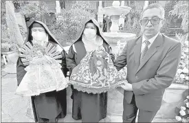  ?? ?? El traje que lucirá la sagrada imagen del Niño Viajero está listo.