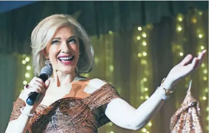  ?? PHOTOS BY NETFLIX ?? Cate Blanchett plays a singing, dancing scam artist in the Netflix miniseries “Stateless.”