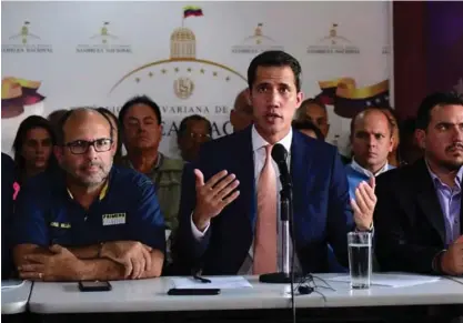  ?? AFP ?? El presidente encargado de Venezuela, Juan Guaidó, dijo este jueves en conferenci­a de prensa que Nicolás Maduro está aplicando “terrorismo de Estado” para hacer creer que controla el país.