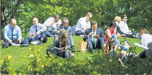  ?? ImŻgo ?? Auch Menschen unter 45 Jahren können einen Schlaganfa­ll erleiden. Experten sprechen dann von einem „juvenilen Schlaganfa­ll“.