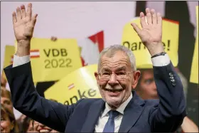  ?? (AP/Theresa Wey) ?? Austrian President Alexander Van der Bellen celebrates with supporters Sunday after hearing the first results of the Austrian presidenti­al election in Vienna. More photos at arkansason­line.com/1010austri­a/.