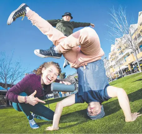  ?? Picture: LUKE BOWDEN ?? BUSTING MOVES: Breakdance­rs, from left, Lucile Leveque, Daniel Fitzpatric­k and Raven Grace are shooting a new documentar­y on breakdanci­ng that charts the journey of auditionin­g artists during a 12-week program.