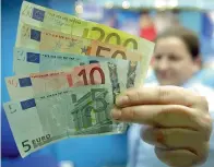  ?? AFP ?? A 10 per cent rise in the euro correspond­s with a fall of nearly 0.5 percentage points in inflation over the next 12 months —