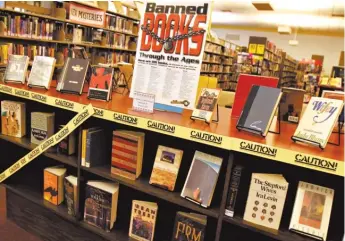  ?? SUN-TIMES FILE PHOTO ?? A Banned Books Week display in a Franklin Park library in 2007.