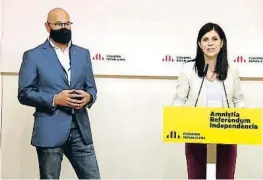  ?? BERNAT VILARÓ / ACN ?? Romeva i Vilalta ahir durant la roda de premsa d’ERC