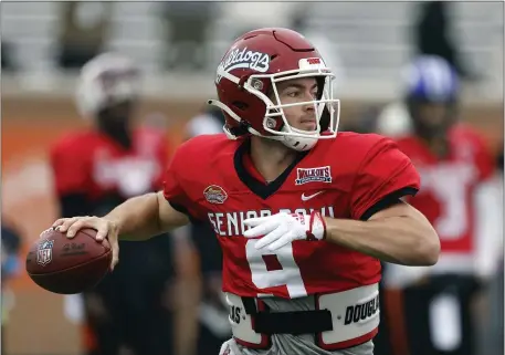  ?? BUTCH DILL — THE ASSOCIATED PRESS ?? National quarterbac­k Jake Haener of Fresno State throws a pass during practice for the Senior Bowl NCAA college football game Thursday, Feb. 2, 2023, in Mobile, Ala..
