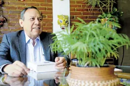  ?? MUÑOZ ?? El exdirigent­e del Sol Azteca afirma que deben crear una nueva corriente ideológica/ERNESTO