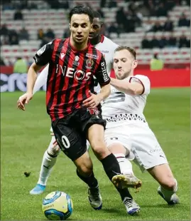  ?? (Photo Cyril Dodergny) ?? Convaincan­t contre Rennes, Adam Ounas doit remettre ça, ce soir, face à Lyon.