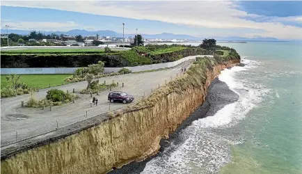  ?? PHOTO: JOHN BISSET/STUFF ?? The car park at Patiti Point has been closed to vehicular traffic for good after the recent storm eroded the cliff below.