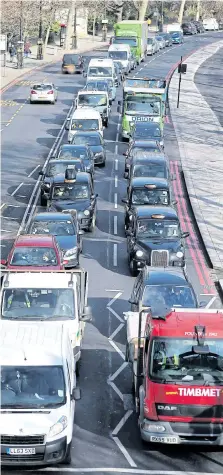  ??  ?? Gridlock...air pollution is linked to 40,000 deaths a year