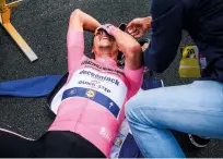  ??  ?? Almeida pushed himself to the limits to defend his Giro race lead