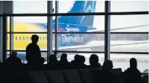  ?? CRAIG GLOVER/FILES ?? Transat says headwinds from jet fuel costs have contribute­d to unsatisfac­tory results from the fourth quarter and summer.