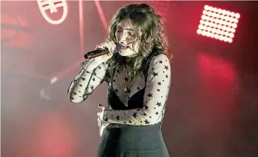  ?? GEORGE HEARD/STUFF ?? A ticket to a Lorde concert offered for $177.26 ended up costing $228.98 because of $51.72 in fees.