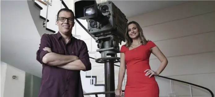  ?? ARQUIVO/JC IMAGEM ?? Aroldo Costa e Anne Barretto juntos no TV Jornal Meio-dia