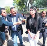  ??  ?? DECLARACIÓ­N. Olga Marina López asegura que su pecado fue estar en el lugar, momento y con la gente equivocada.