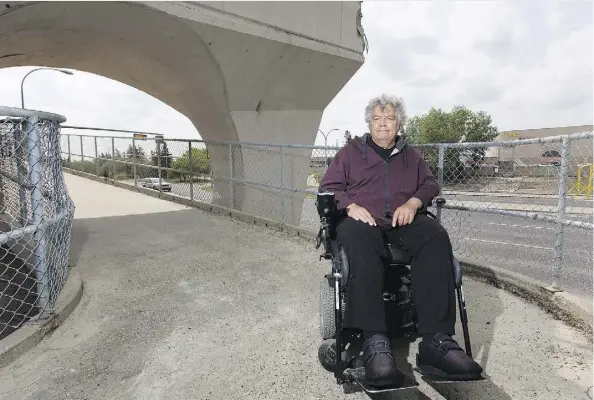  ?? GREG SOUTHAM ?? Area resident Roger Breault is worried that someone may be injured trying to cross 170 Street after West Edmonton Mall demolished a well-used footbridge over the busy street this month after repairs proved cost prohibitiv­e.