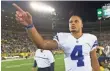  ?? JEFF HANISCH, USA TODAY SPORTS ?? Rookie Dak Prescott has led the Cowboys to a 5-1 start.