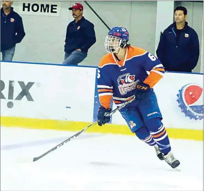  ?? SUBMITTED PHOTO ?? Bakersfiel­d native Gavin Mears, seen here competing with the Junior Condors, recently made a big splash, as he was the only 15-year-old to be selected to the NAPHL U16 AAA All-Star Team. Mears’ developmen­t has been overseen by several former profession­als, including his father, Glen, back right, a former Condor.