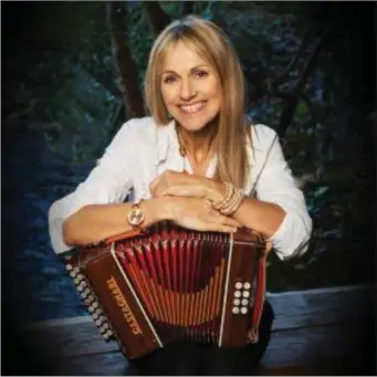  ??  ?? Sharon Shannon