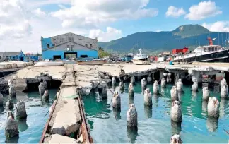  ?? RICARDO FLETE ?? El viejo muelle fue afectado por los huracanes irma y María.