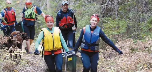  ?? - Gracieuset­é ?? Le Défi Népisiguit comprend des épreuves en vélo, en canot et à la course sur une distance de 140 km étalée sur deux jours.