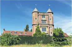  ?? ?? ‘Wandering fronds’: Sissinghur­st is celebrated by Vita Sackville-West in this anthology